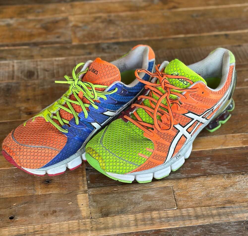 Asics Gel Kinsei 4 Mosaic Running Shoes, Size 11 US (T139N)